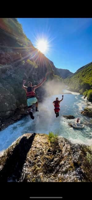 Bihać: Kayak with Una Pirates on the Una River - What to Bring for a Smooth Day on the Water