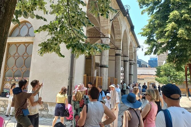 Bosnian Coffee and Sarajevo Walking Tour with a Local Guide - Starting at Vječna vatra, then walking straight into Sarajevo’s story