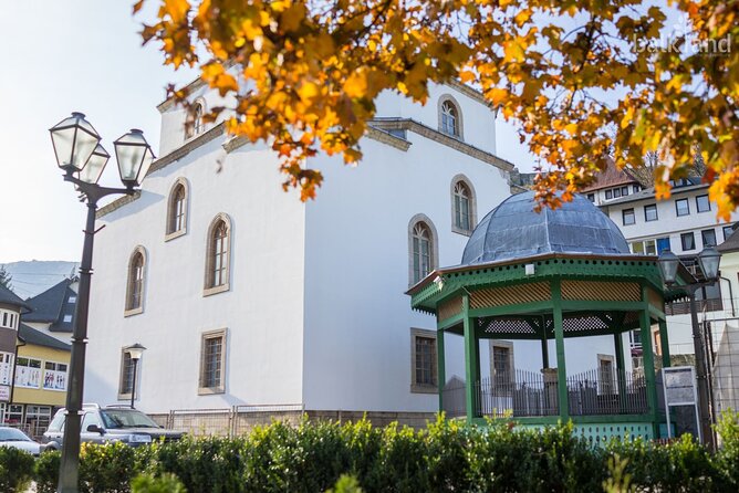 Bosnian Kingdom Capitals: Travnik & Jajce Tour from Sarajevo - Šarena Džamija, turbes, and Ottoman-era details you can actually see