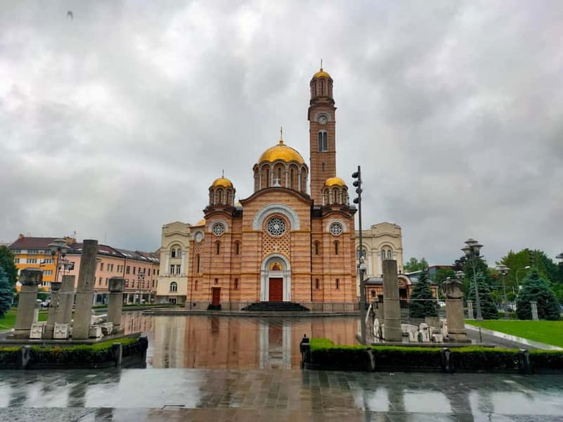 Discover Banja Luka: Guided Walking Tour - Ferhadija Mosque: the Ottoman centerpiece you can’t miss