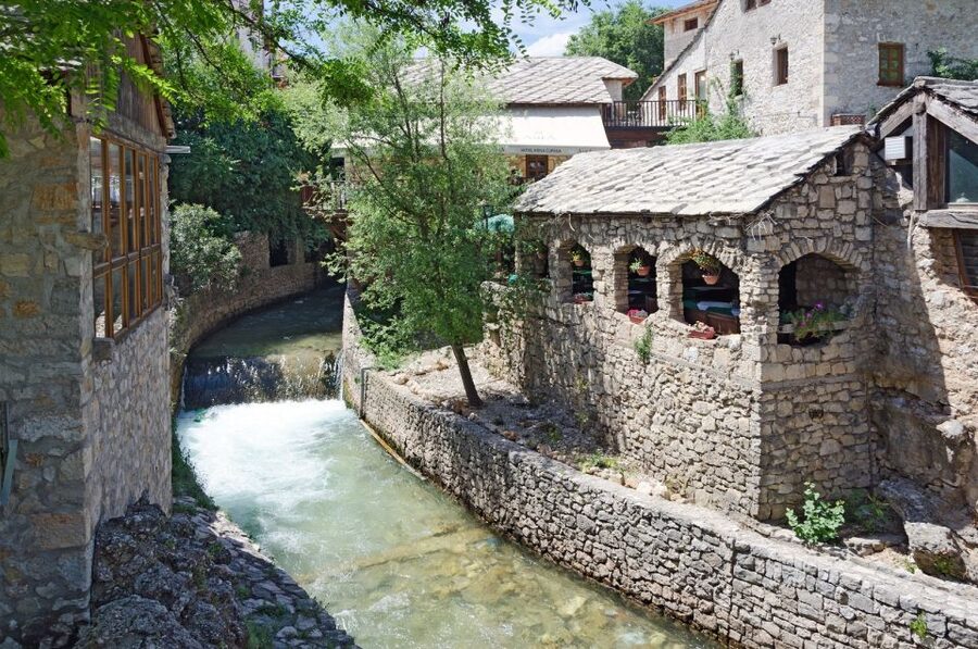 From Makarska Riviera: Day Trip to Mostar - Price and logistics: whether the $100 is good value