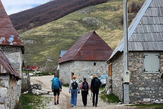 From Sarajevo: Full-Day Hike to Lukomir Village - Umoljani: stećak tombstones, pie, and a mosque that survived centuries