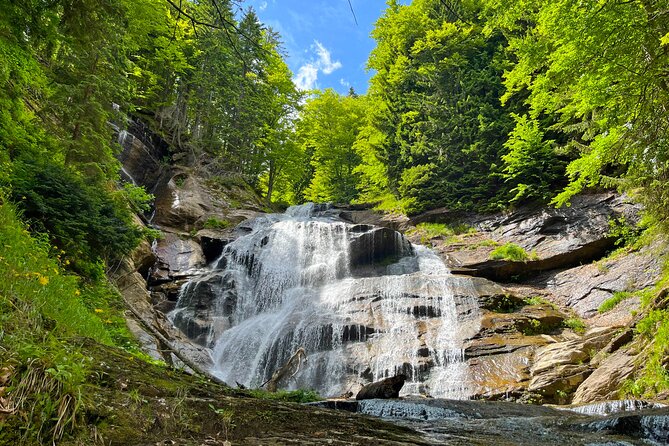 From Sarajevo: Kozice Waterfalls Hiking Experience in Nature - Walking into Kozice Waterfalls: the paved descent style hike