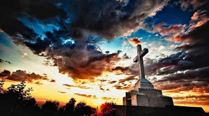 From Sarajevo: Medjugorje Pilgrimage Full-Day Tour - Medjugorje Visit: St. James Church and the Risen Christ Statue