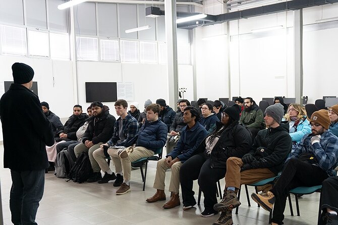 From Sarajevo: Srebrenica Genocide Memorial Study Tour - Cemetery Visit and Your Pace Inside Potocari