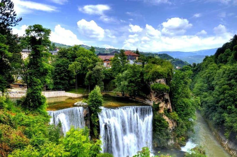 From Sarajevo: Travnik, Jajce, Pliva Lakes & Watermills Trip - Underground Catacombs and Esma Sultana Mosque in one day