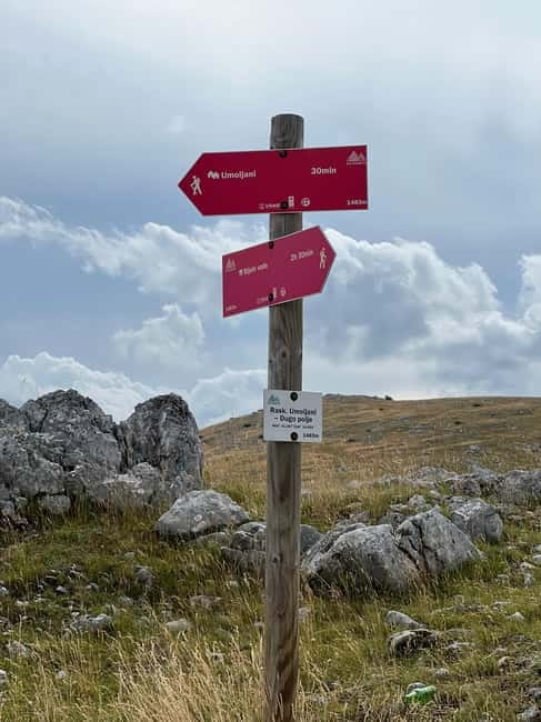 Hiking around Sarajevo: Lukomir Village Full Day Hiking Tour - The Rakitnica Canyon return: a calmer walk with big views