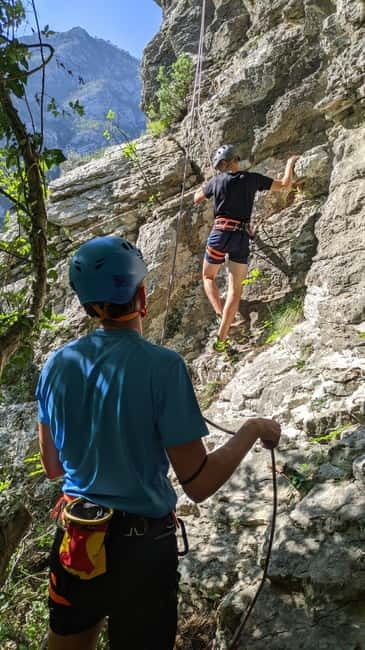Jablanica & Dreznica: Scenic Rock Climbing Adventure Tour - Why Jablanica and Dreznica is a smart way to climb Bosnia in 3 hours