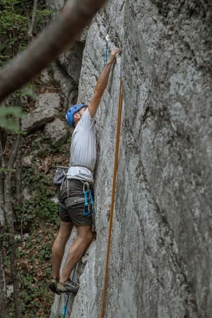 Jablanica & Dreznica: Scenic Rock Climbing Adventure Tour - Getting started at Lamb House, plus the safety briefing that keeps it fun