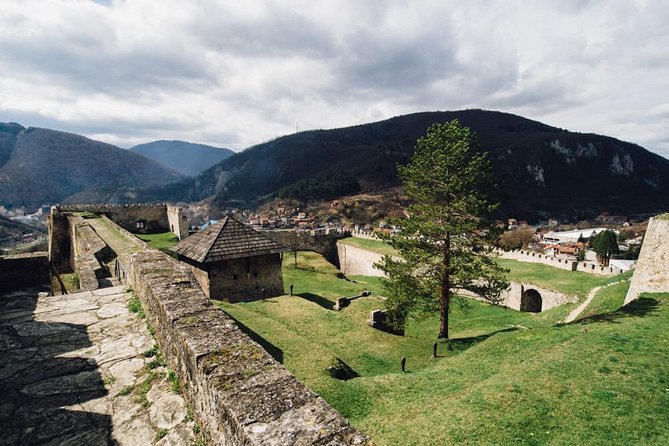 Jajce, Travnik, Pliva lake and Watermills Tour - Tvrdava Stari grad in Travnik, where medieval meets Ottoman