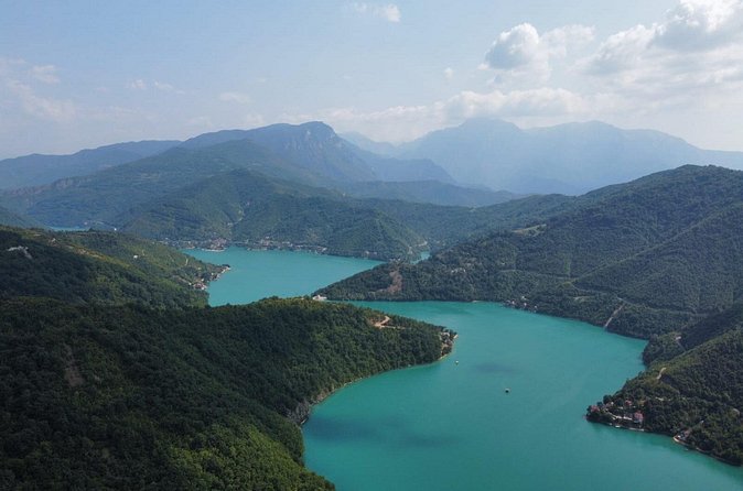 Kayaking on Jablanica Lake - Logistics Tips for a Smooth Start on Your Lake Day