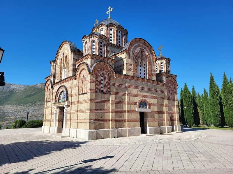 Montenegro & Bosnia combo day trip - Dubrovnik pickup to the Bosnia border: what your day starts like