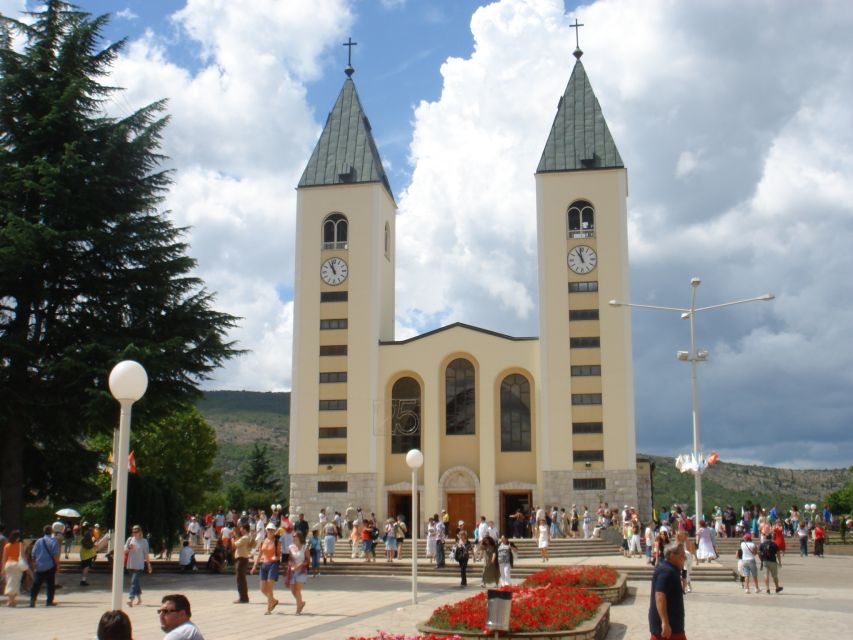 Mostar & Međugorje Full-Day Private Tour from Dubrovnik - Medjugorje: Walk, Reflect, or Just Take In the Atmosphere