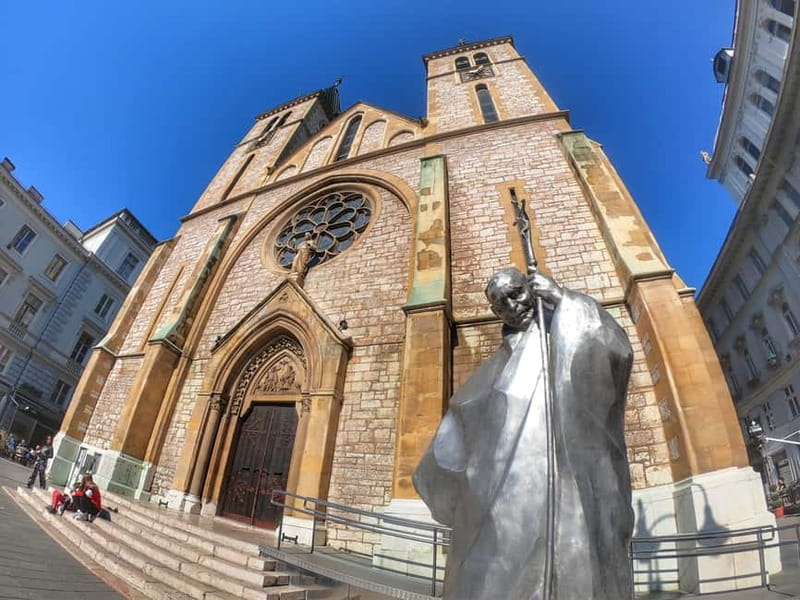 Old Town Sarajevo Walking Tour - Morića Han: The Coffee Stop That Fits the Story