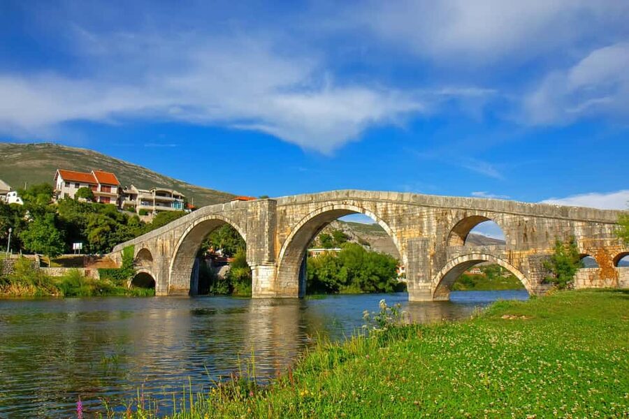 Private Day Trip to Bosnia,Wine,Culture & Local Lunch/Dinner - Value and price: what $579 per group really buys you