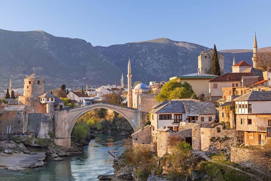 Private Mostar, Ston and Kravice Waterfalls - Costumizable - Ston’s City Walls and Salt Pans: A Medieval Stop With Clear Payoff