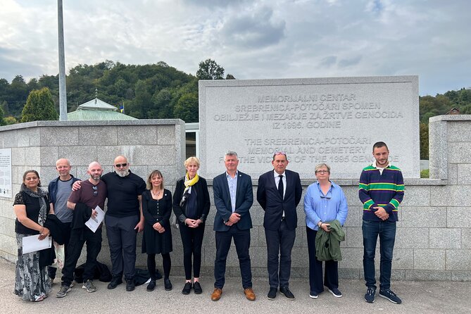 REMEMBERING SREBRENICA (Genocide study tour 11/07/95) - Key highlights at a glance