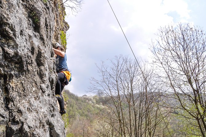 Rock Climbing Half Day Tour sarajevo - Your Climbing Session at Dariva: Route Variety in 3 to 5 Hours