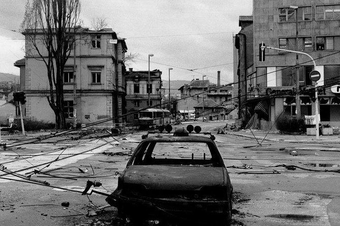 ROSES OF SARAJEVO (Official WAR + CITY tour)- Story of a Survivor - Key highlights