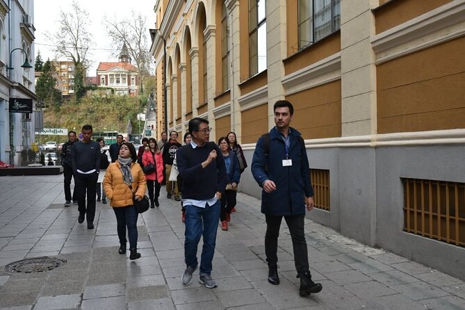 Sarajevo: 2 Hours Old Town Walking Tour - Gazi Husrev-beg Mosque area and the big person behind the legacy