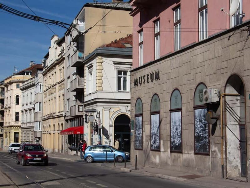Sarajevo: City Tour with Bosnian coffee ritual ☕️ - City Market Hall, Eternal Flame, and the Cathedral closeout