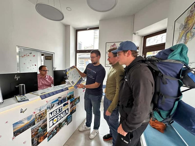 Sarajevo: Food And Crafts tour - Meeting point and pacing in the Old Town