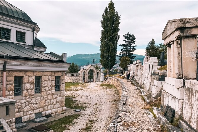 Sarajevo: Jewish Heritage Tour - Bosnian Cultural Center: when a Sephardic synagogue becomes a community space