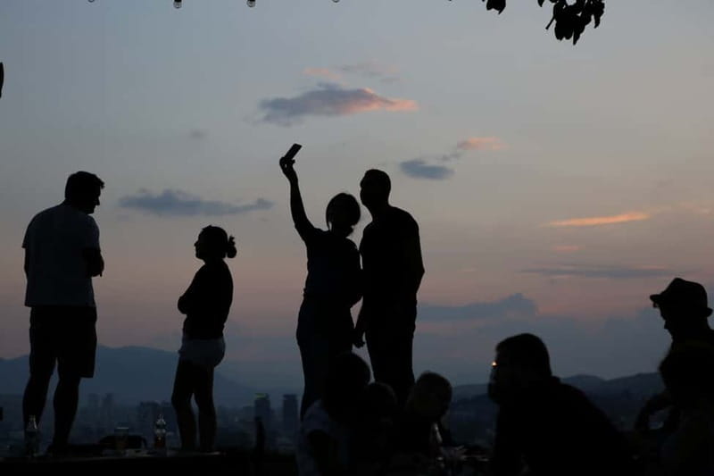 Sarajevo: Nighttime City Highlights Walking Tour - Meeting point and timing: how to make the most of 2 hours