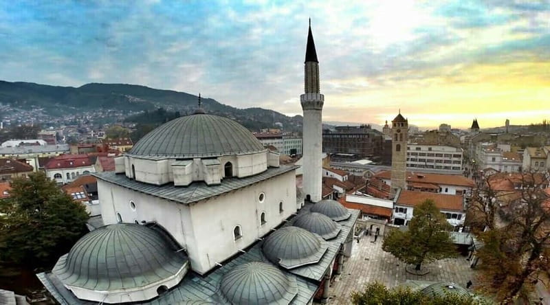 Sarajevo: Old Town Walking Tour with Local Guide - Cathedral Church of the Nativity of the Theotokos and Sacred Heart Cathedral: Sarajevo’s multi-faith core