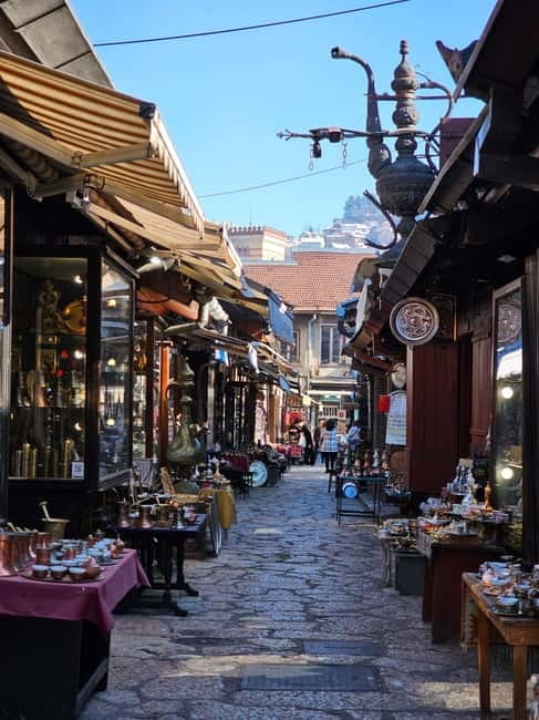 Sarajevo: Private Tour with a Local Guide - A 2-hour Bosnia taste that starts in Baščaršija