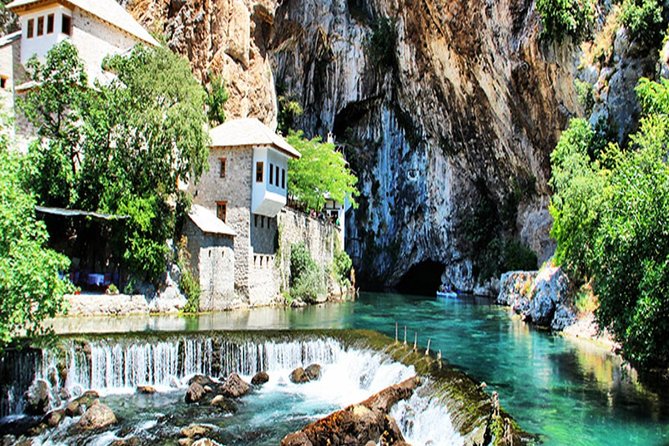Sarajevo to/from Dubrovnik Transfer Tour via Mostar & Herzegovina - Kravice Waterfalls, Included Tickets, and the Final Stretch to Dubrovnik