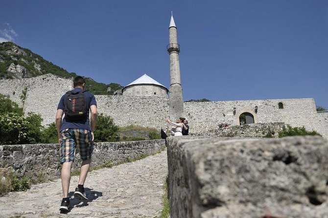Sarajevo to Zagreb: One-Way Tour via Jajce, Travnik, Pliva Lake and Watermills - Jajce Fortress and the Waterfall Stop: two big wins in one city