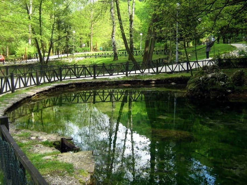 Sarajevo: Vrelo Bosne Nature Park Private Tour - Why Vrelo Bosne Springs Feel Like a Sarajevo Reset