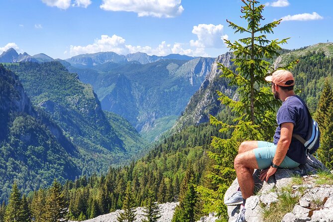 Sutjeska National Park Hike from Sarajevo - What to do when the weather shifts during the hike