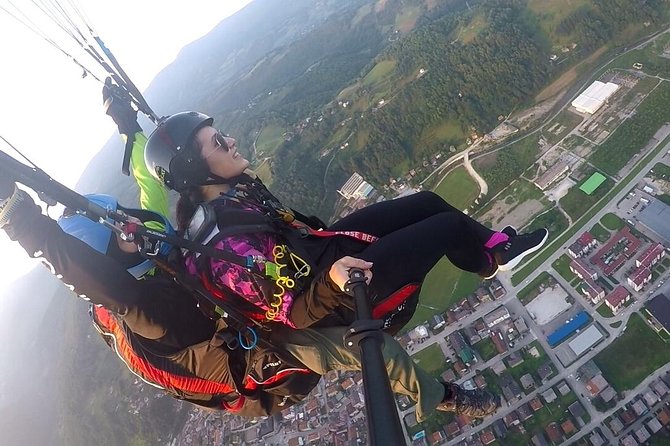 Tandem Paragliding Experience in Sarajevo, Bosnia and Herzegovina - Briefing, equipment, and the expert you’re trusting in the air