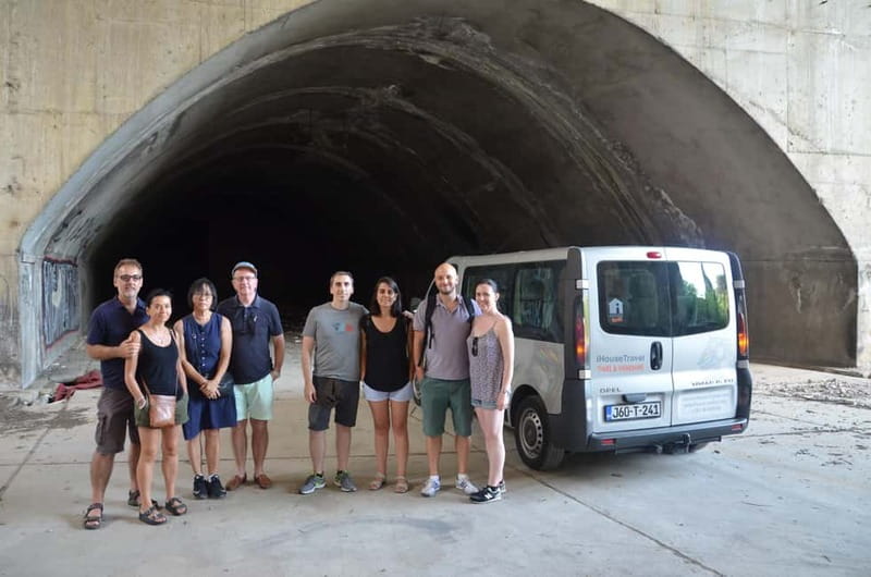 The Death of Yugoslavia: Unique thematic Tour in Mostar - Where you meet in Mostar, and how the 150 minutes feel