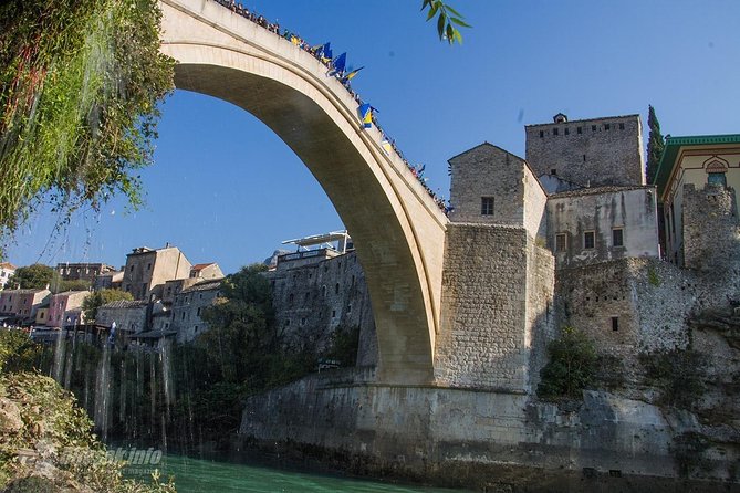 Transfer tour Sarajevo-Dubrovnik - Route choices: direct transfer or the Pocitelj, Blagaj, Mostar story stops