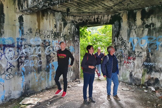 Tunnel Museum: Bosnian & Yugoslav Wars Tour with War Veteran - Jewish Cemetery under Trebević, quiet and specific
